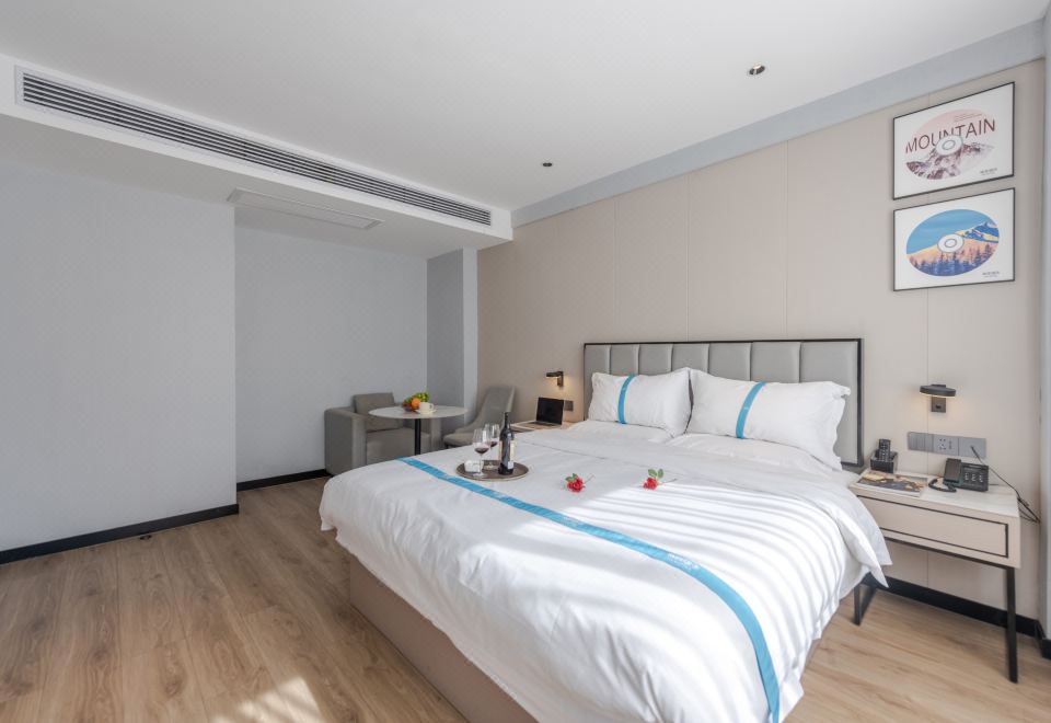 格菲棋牌套房（乳胶床垫+深睡记忆枕+亲肤布草+功夫茶具）