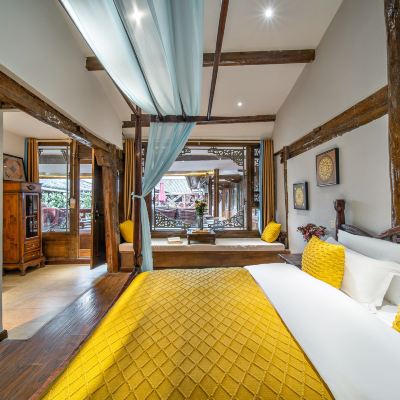 榻上·禪茶大床房 LiJiang單純陽光·古城全景雪山觀景美宿（四方街店）優惠
