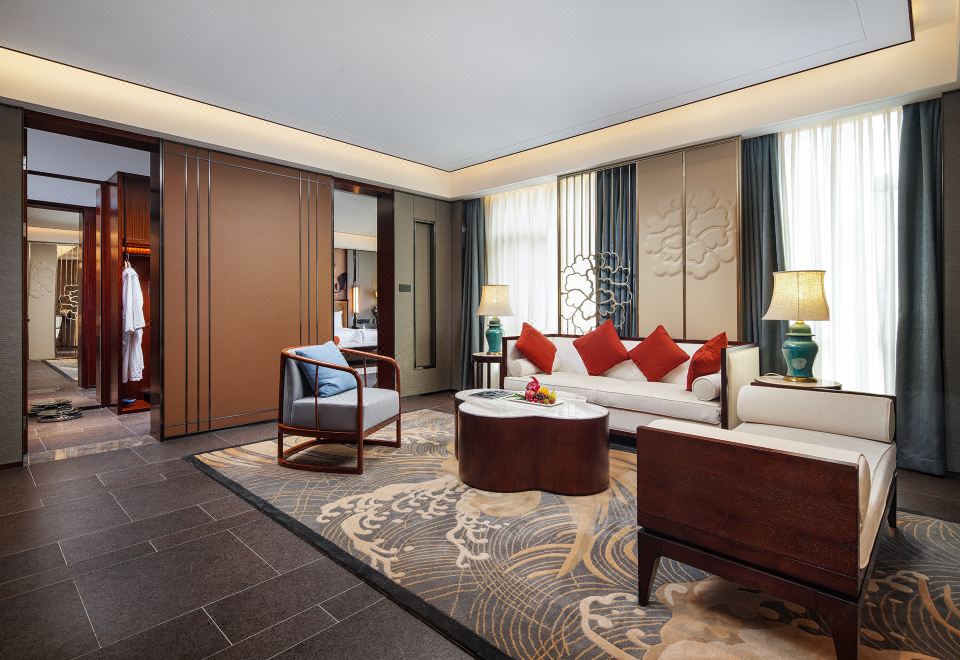 豪华商务景观套房