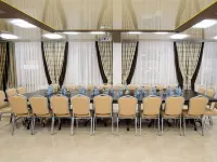 Aura City Hotel 페름 호텔