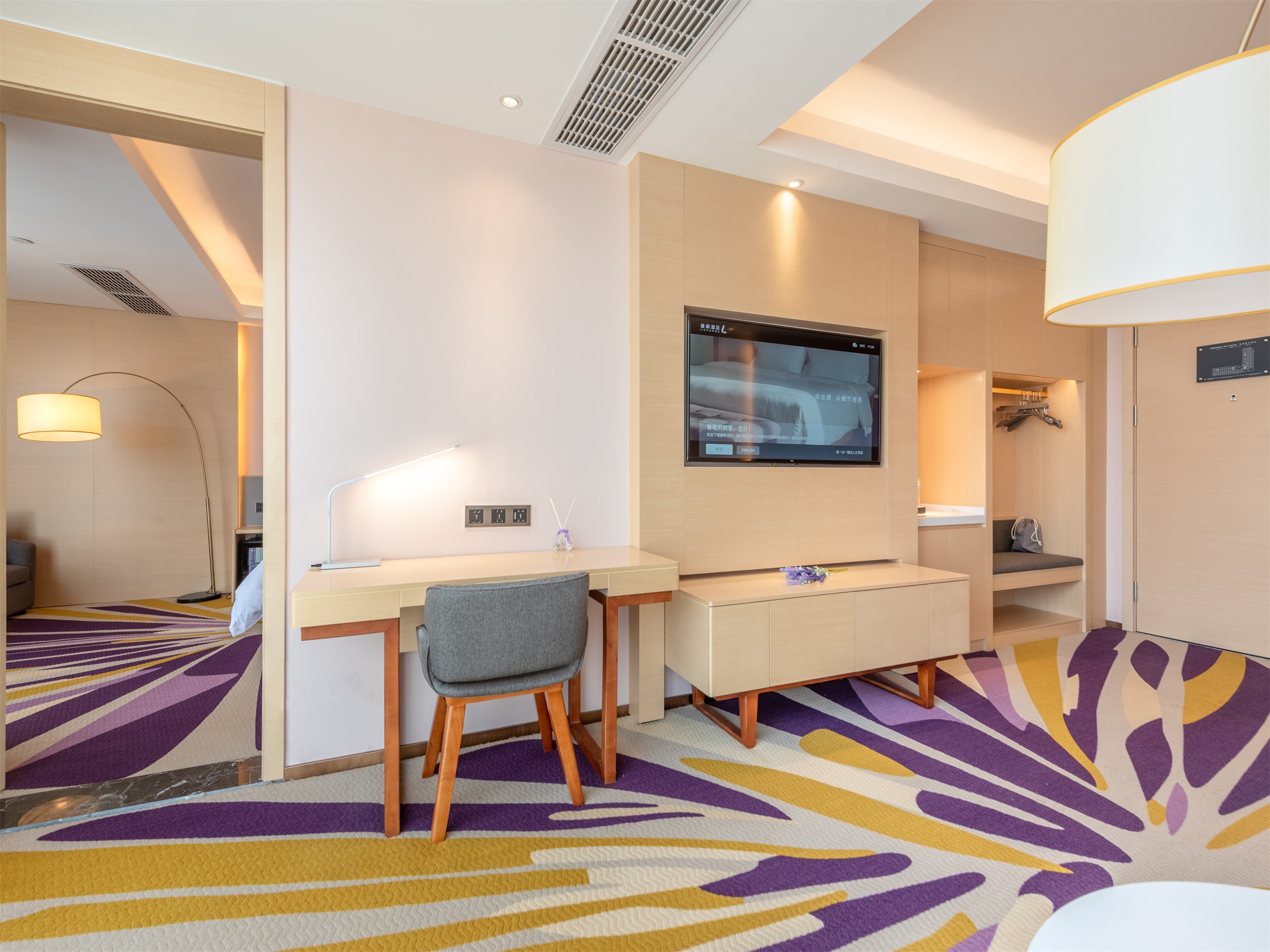 豪华套房（手机可投屏+慕思床垫+静享睡眠+一房一厅）