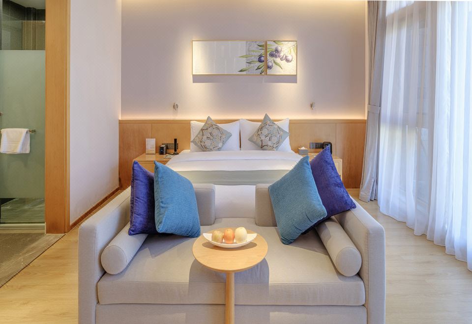 河畔景觀大床房