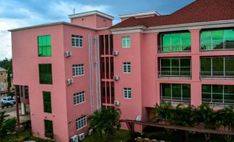 Hotel Seventeen - Housity