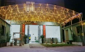 Beihai Silver Beach Night Sea Holiday Homestay