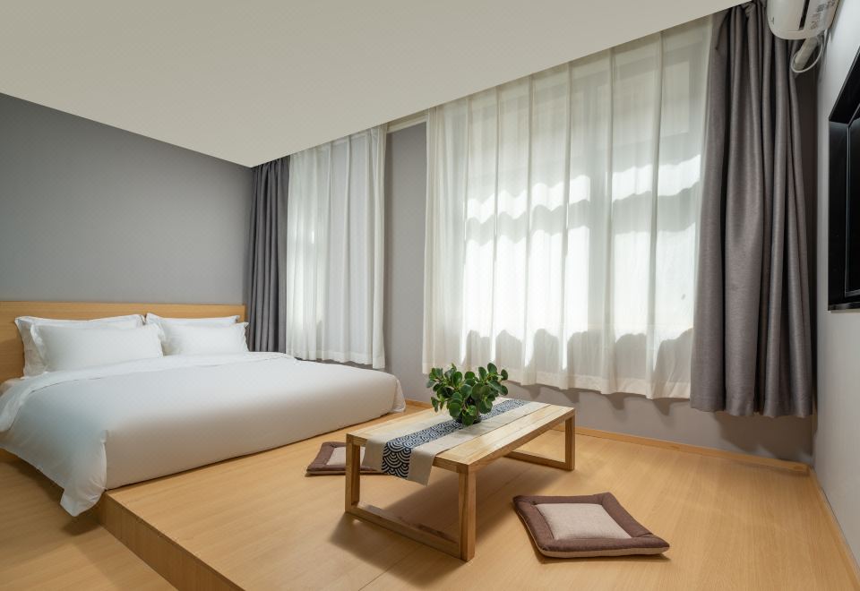 乐趣榻榻米「宋式风格+零压床垫+电视投屏」