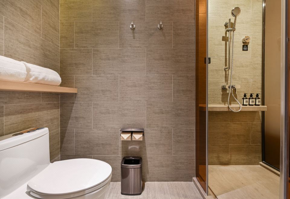 行政雙床房（超大空間+手機智能投屏）