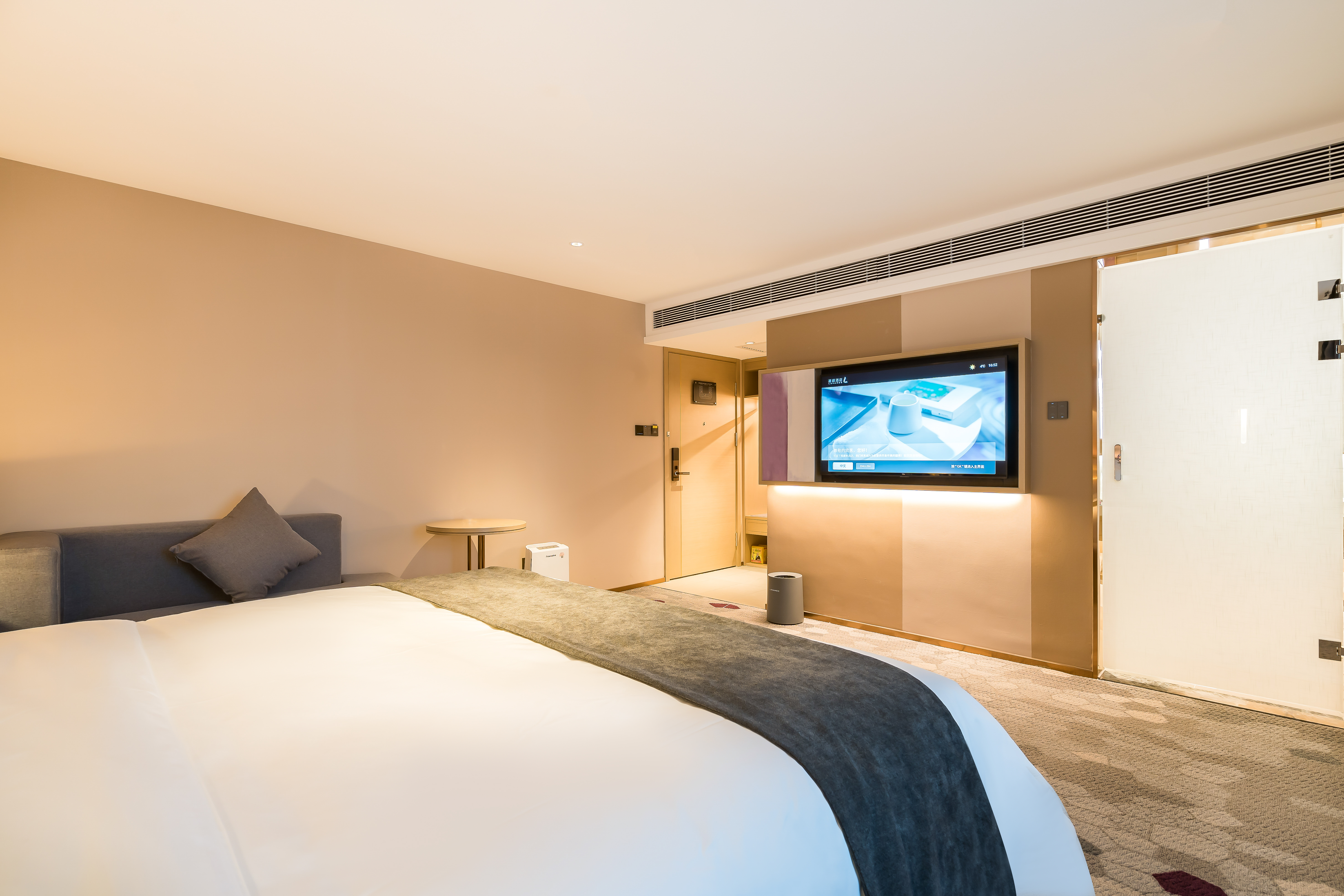 商务大床房（均压床垫）