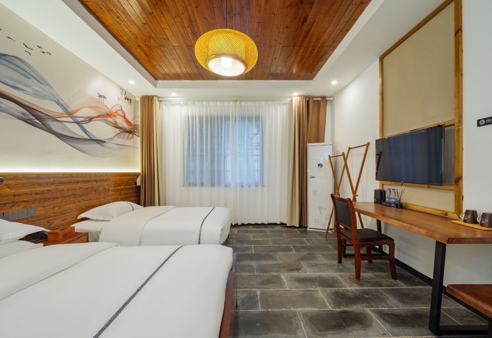 Donglin Garden Family Room