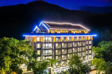 Qingyuan Bijia Mountain Hotel