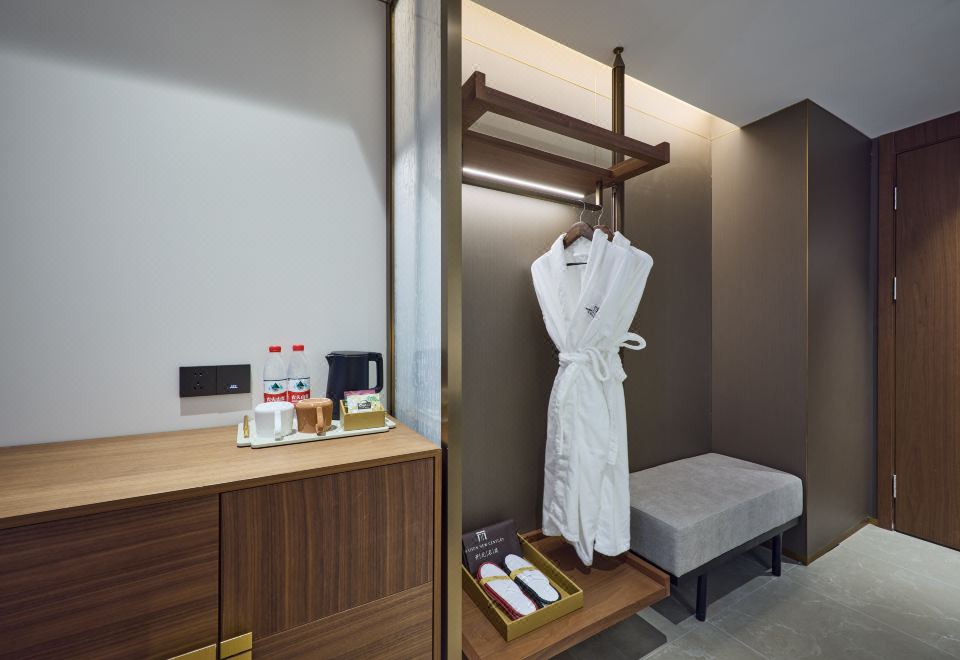 名成舒適雙床房｜唐風國潮｜商務辦公｜安睡床品