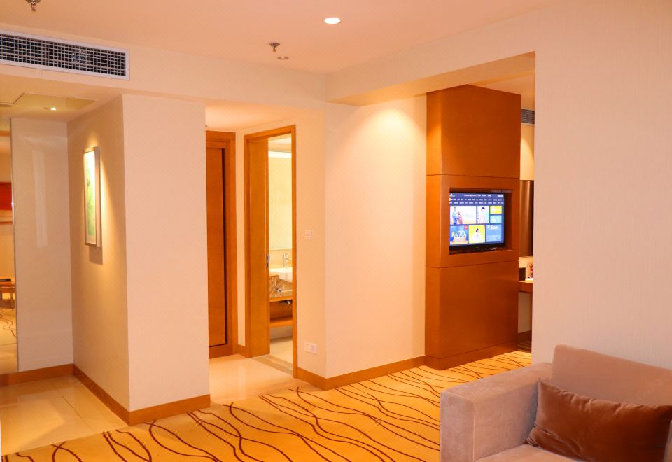 假日开放式套房（乾湿分离+独立浴缸）