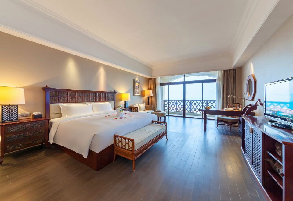 雅致海景自然大床房（独立观海阳台）