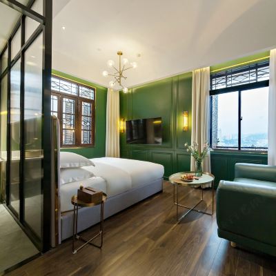 月灑·江景大床房 鼓浪嶼和院·黛峰人文民宿（日光岩店）優惠