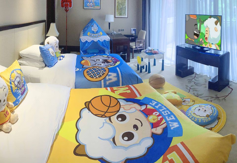 Superior 2-bed Room
