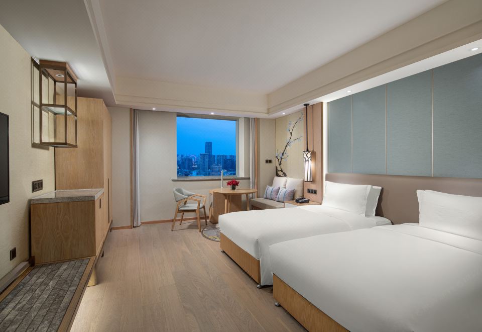 Crowne Plaza Shanghai Nanjing RoadPremium Room