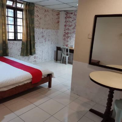 Bilik Deluxe Kupon GW Furama Apartment