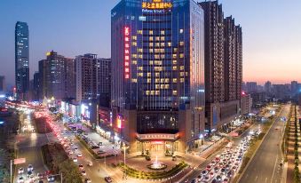 Vienna International Hotel (Huiyang Municipal Square)