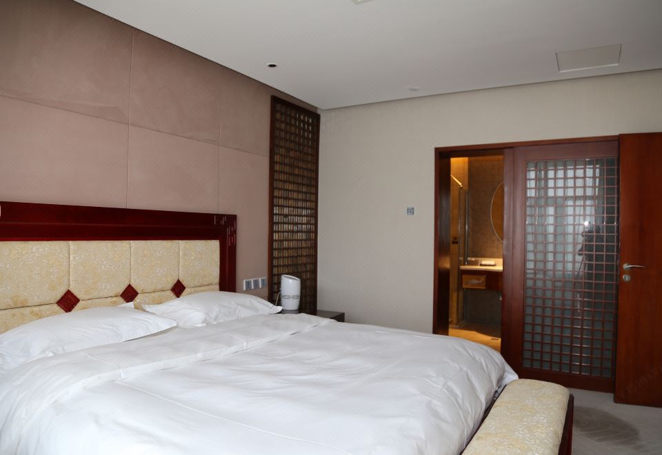 Dunhuang International HotelDeluxe Suite (Building 1)