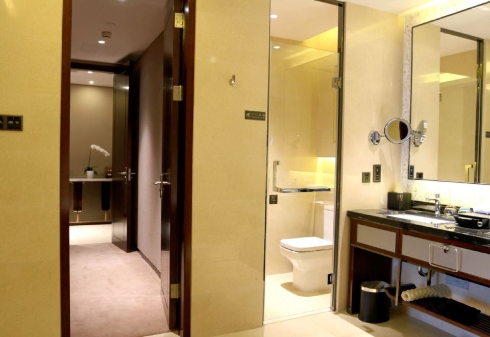 Grand Skylight International Hotel BeijingGrand Suite King Room