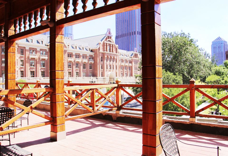 维多利亚阳台房（博物馆翼楼）