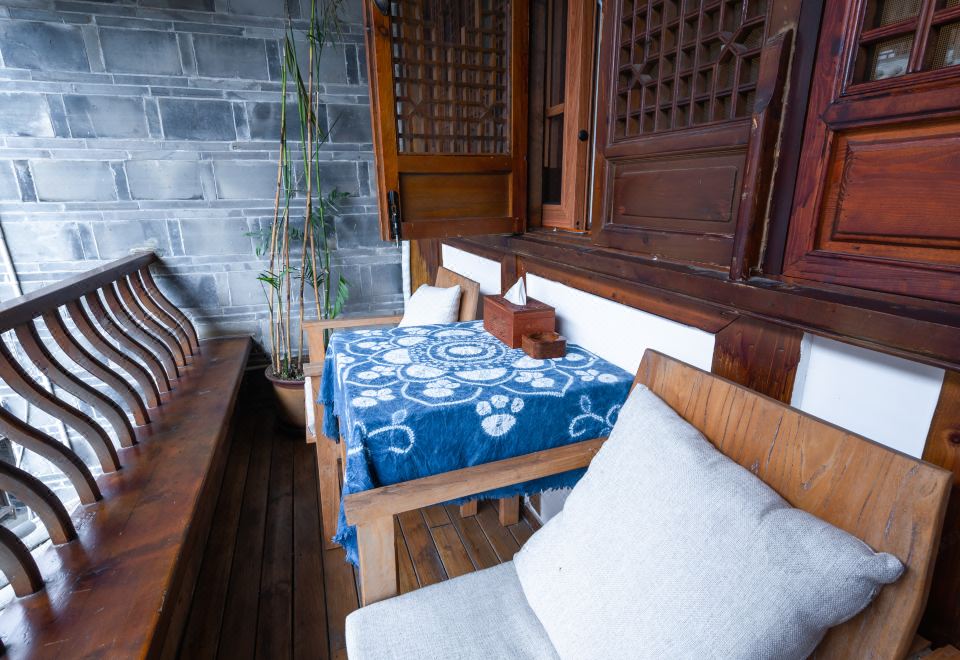 Xinlongmen GuesthouseChinese-Style Room (Tatami)