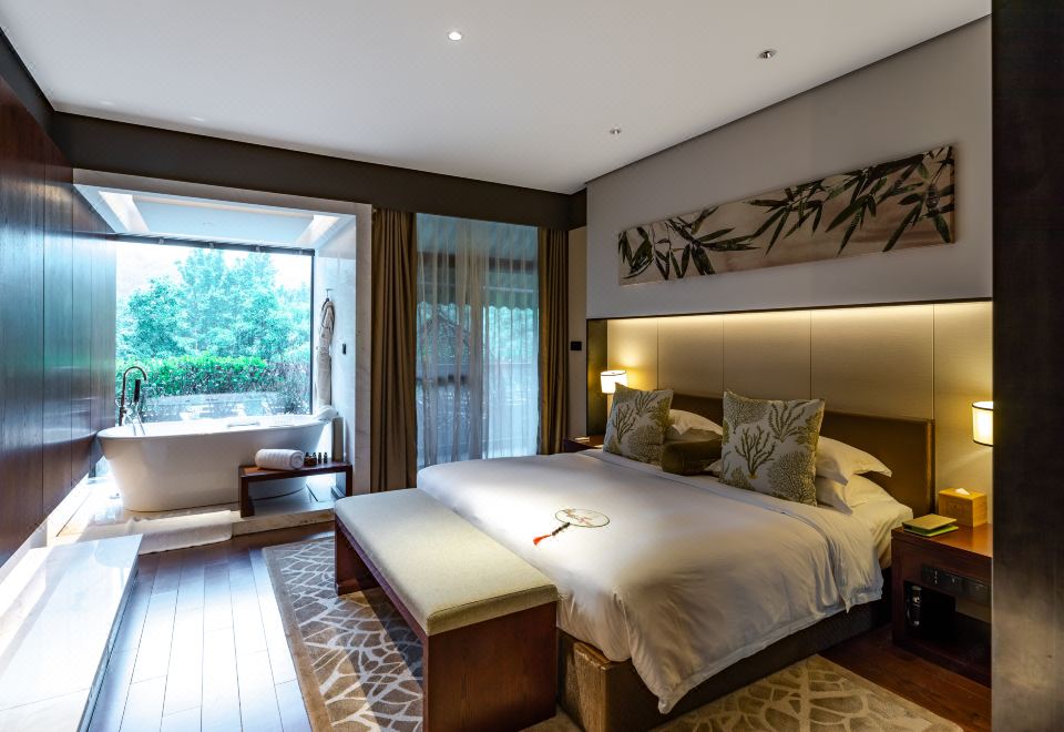 家庭雙卧露台套房