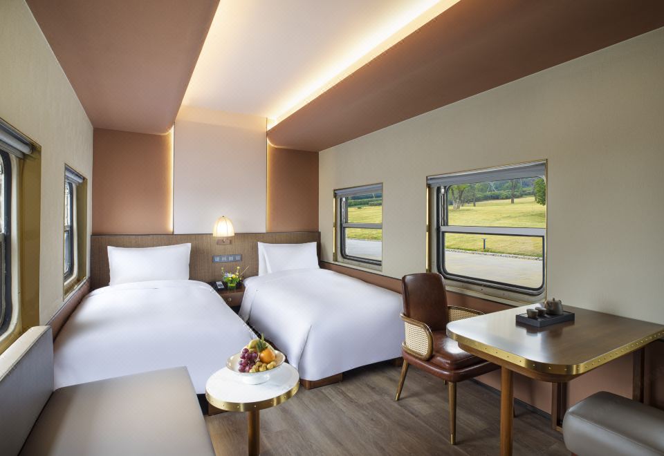 列车主题双床房