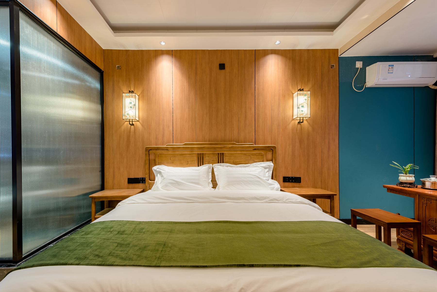 庭院大床房（地暖）