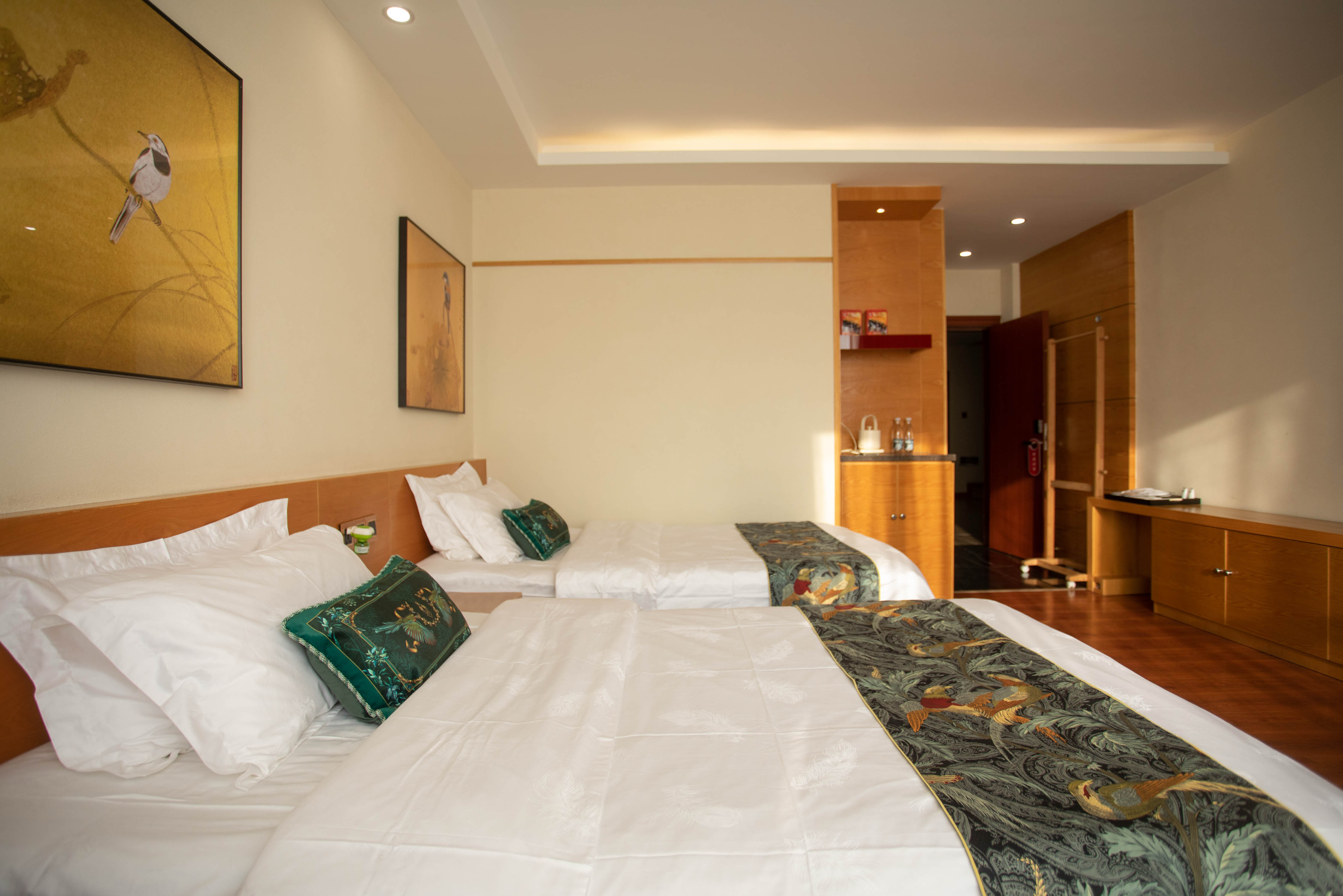 浮光跃金双床房