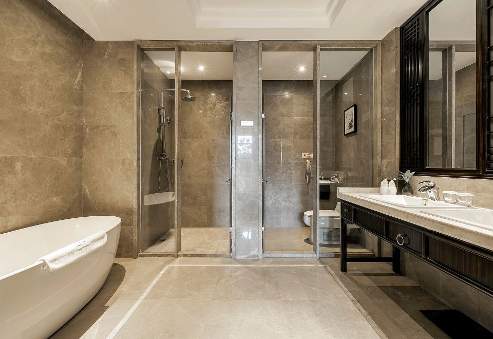 Angel Garden Resort HotelDeluxe Garden-view Suite