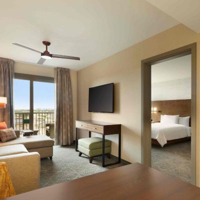 King Suite with Balcony Embassy Suites by Hilton Oahu Kapolei - Free Breakfast Promo Code