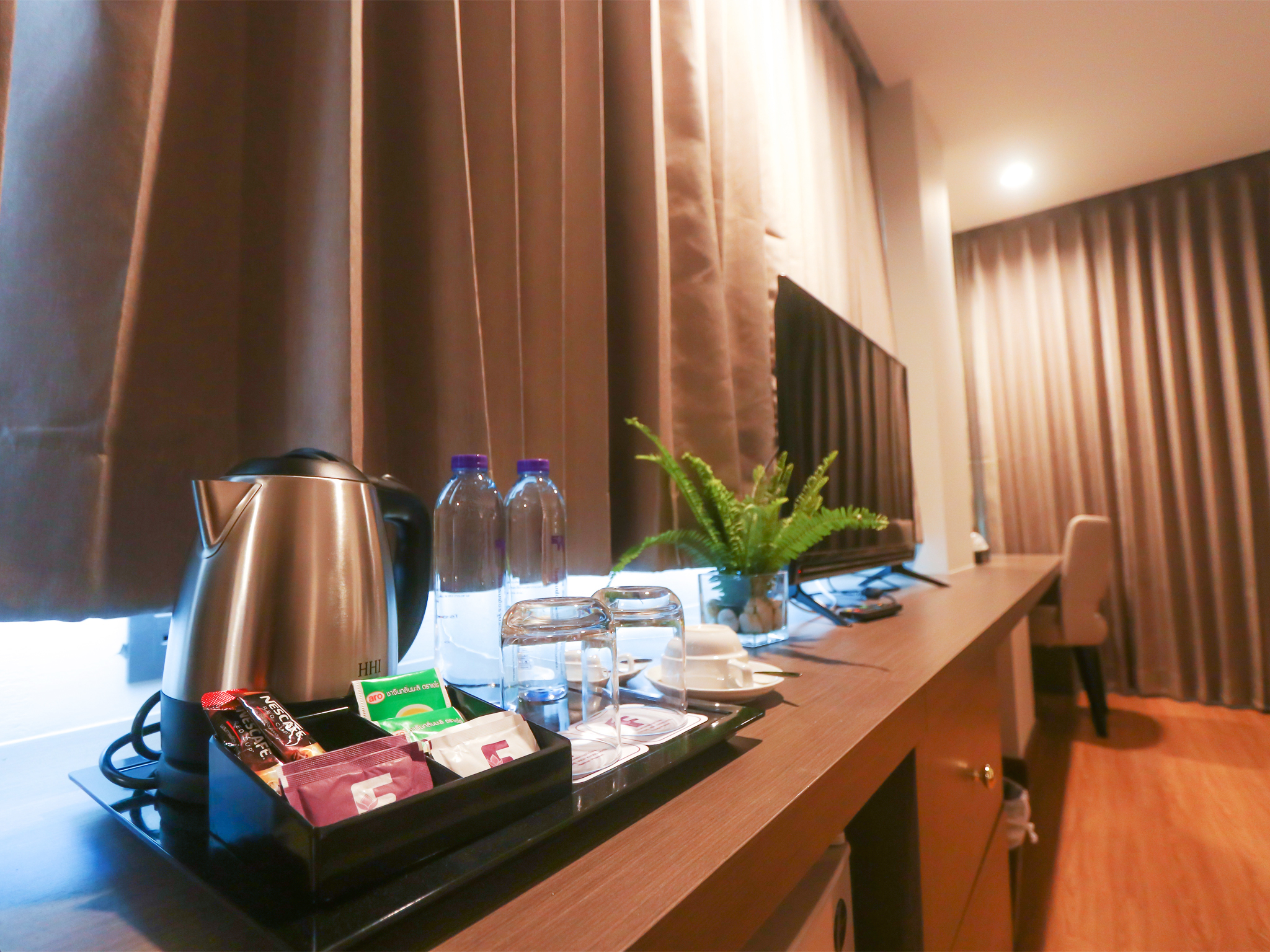 全景河景特大床房