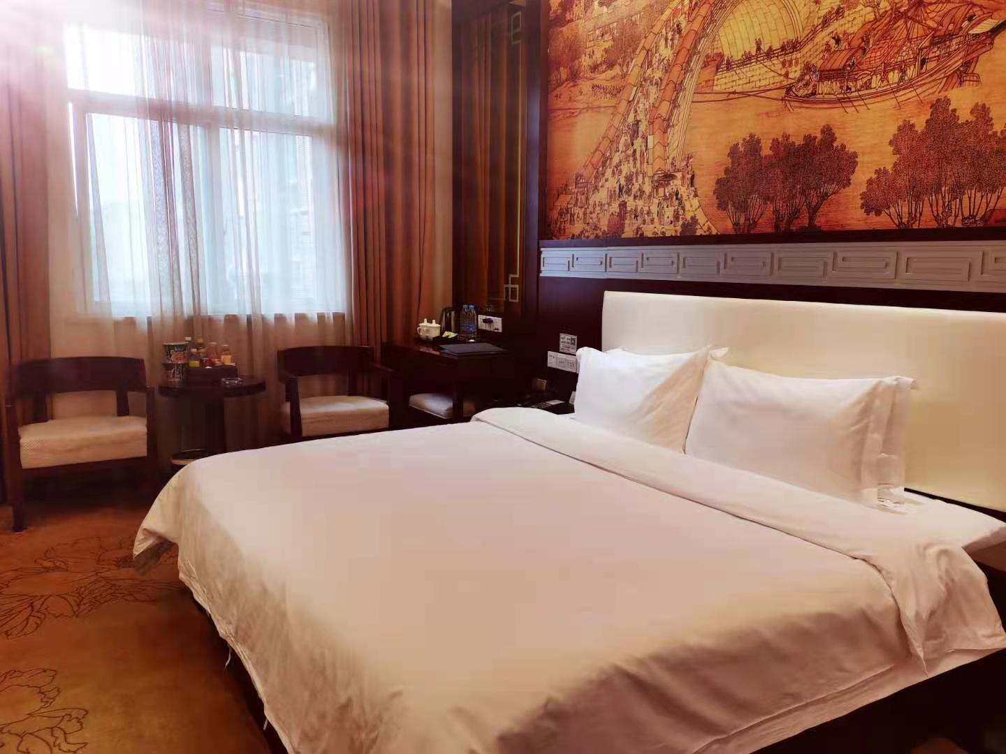 豪华大床房（亲肤床品）