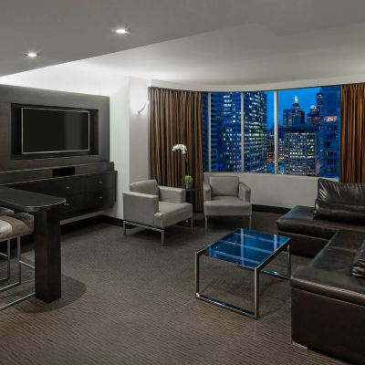 Deluxe Suite with City View Hyatt Regency Toronto Promo Code