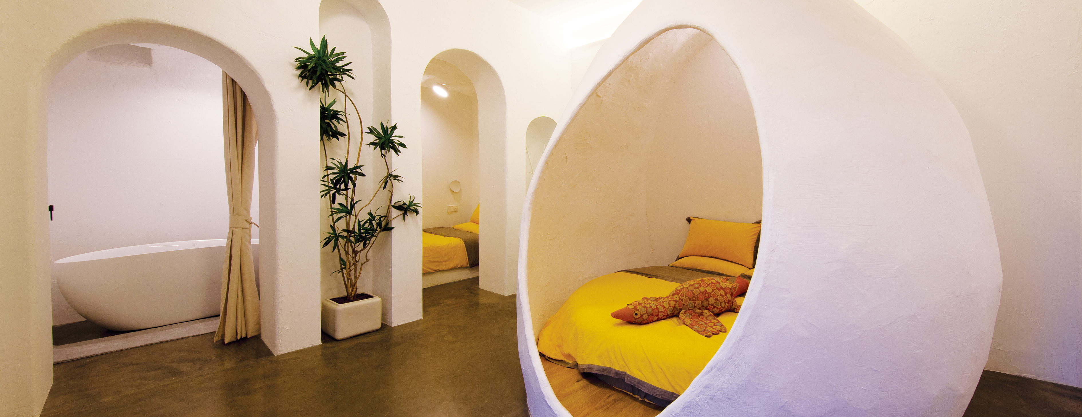 茧·浴缸亲子房