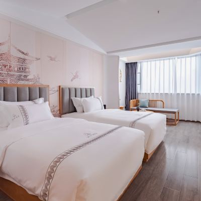 江山勝景雙床房 （眺峨眉山+觀三江夜遊燈光） 江山勝景民宿酒店（樂山大佛店）優惠