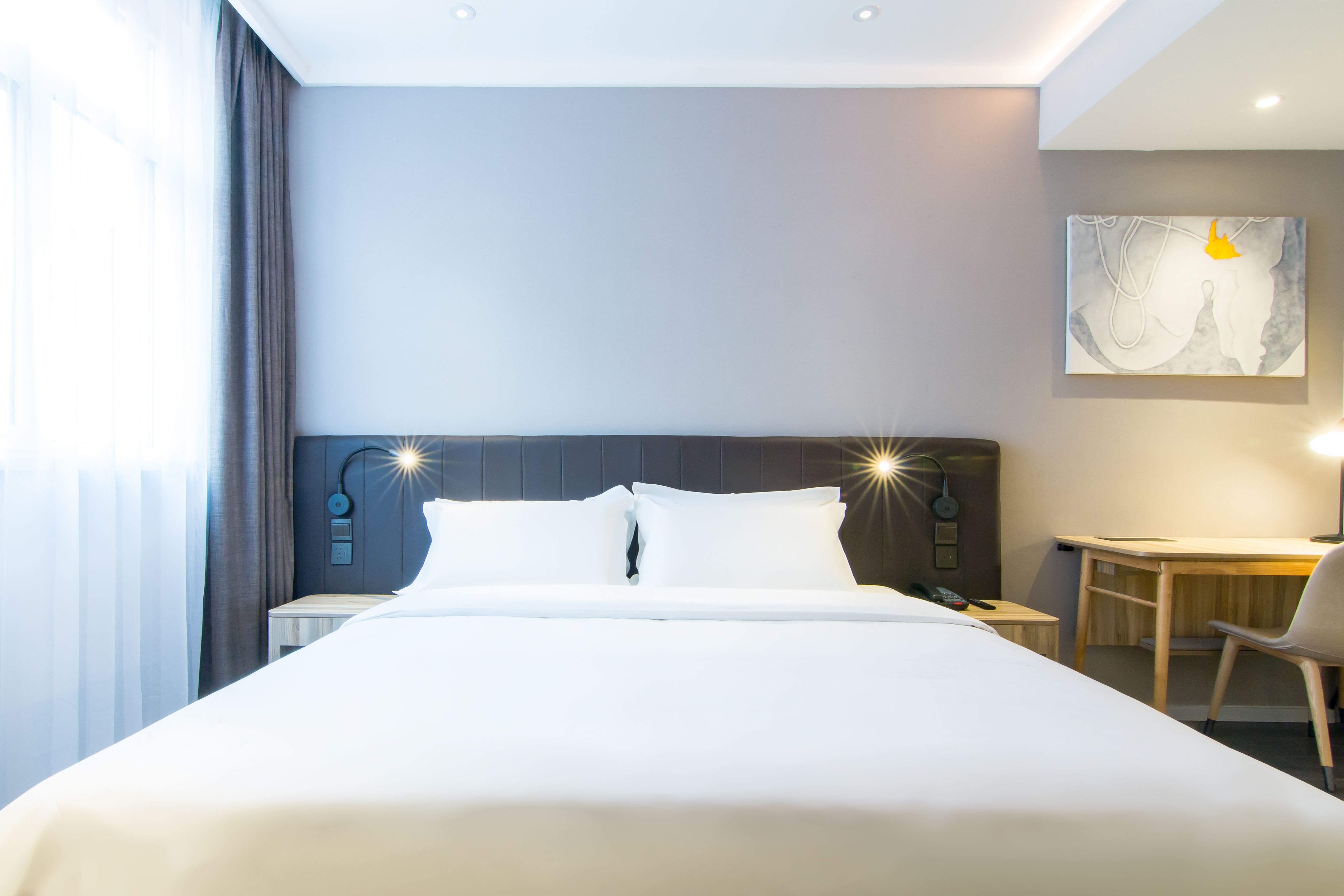 高级大床房（金可儿床垫+记忆枕+电视投屏）