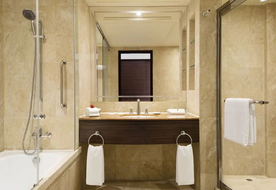 Hong Kong Gold Coast HotelTerrace Suite