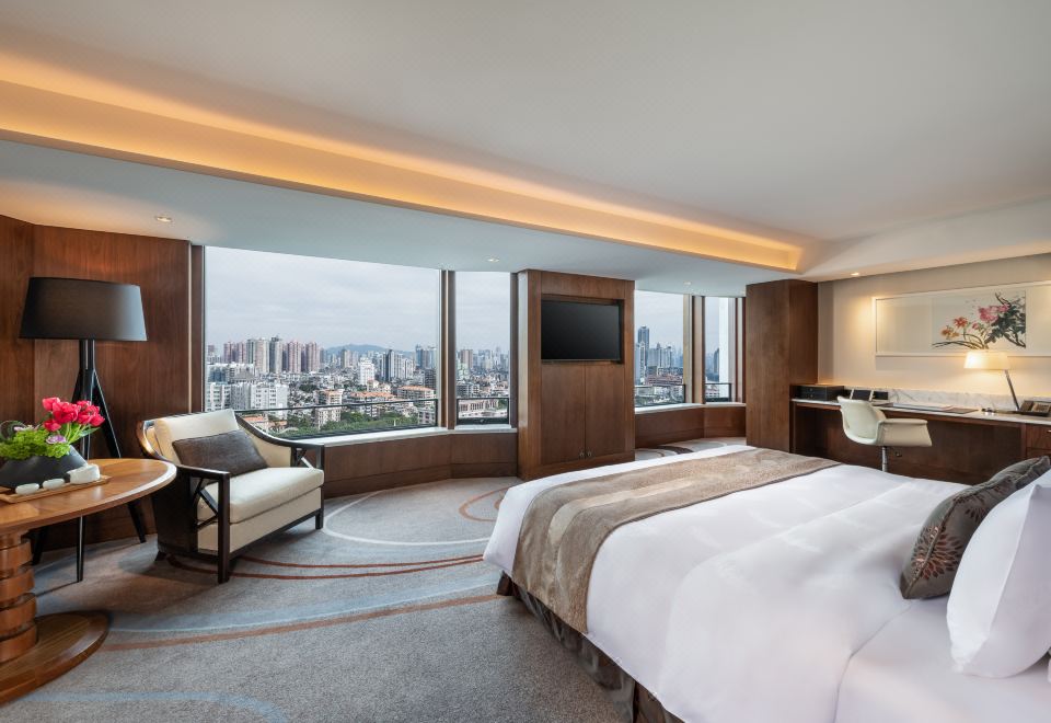 豪华城景大床房