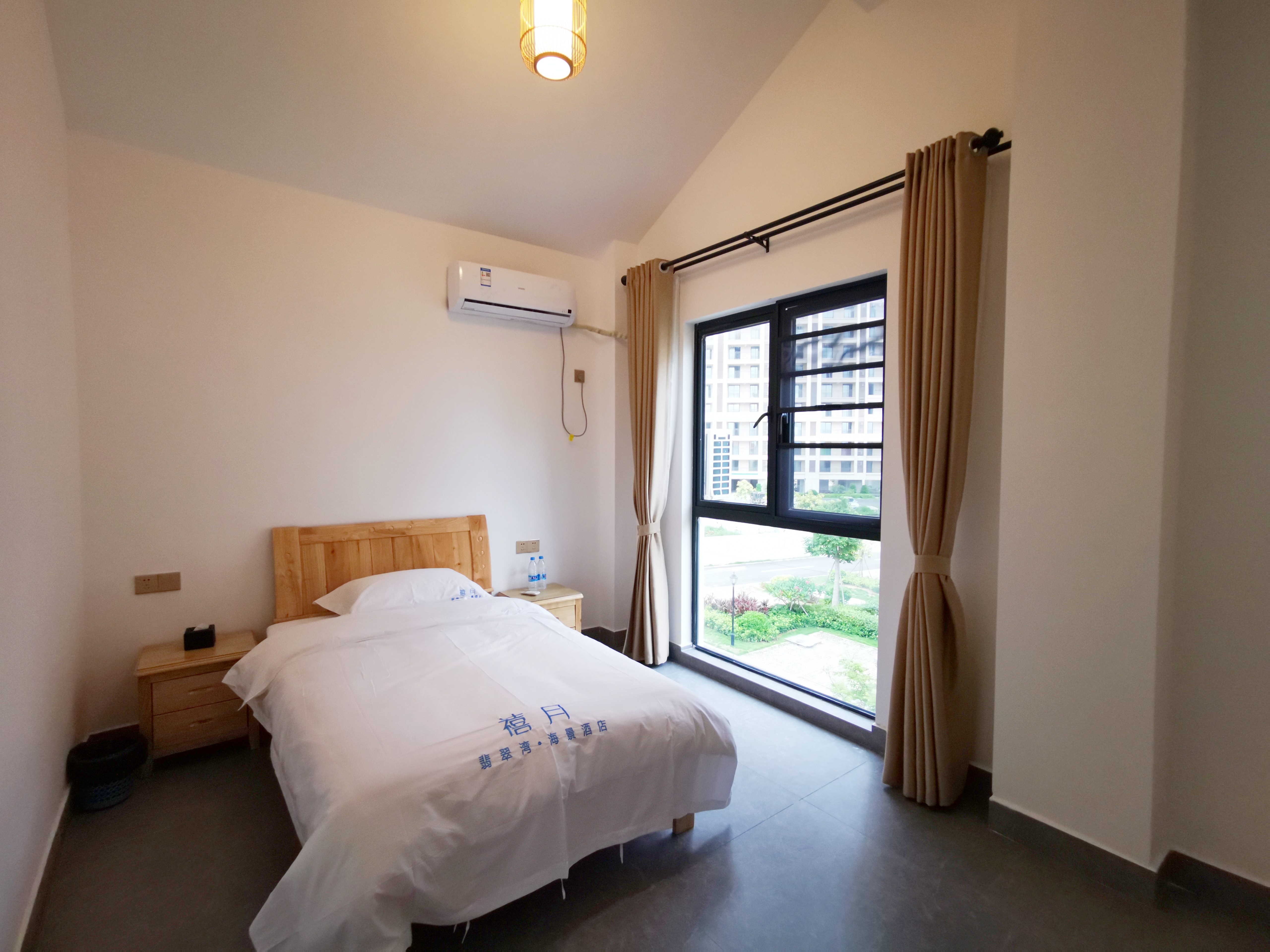 海岸花园别墅（五房）