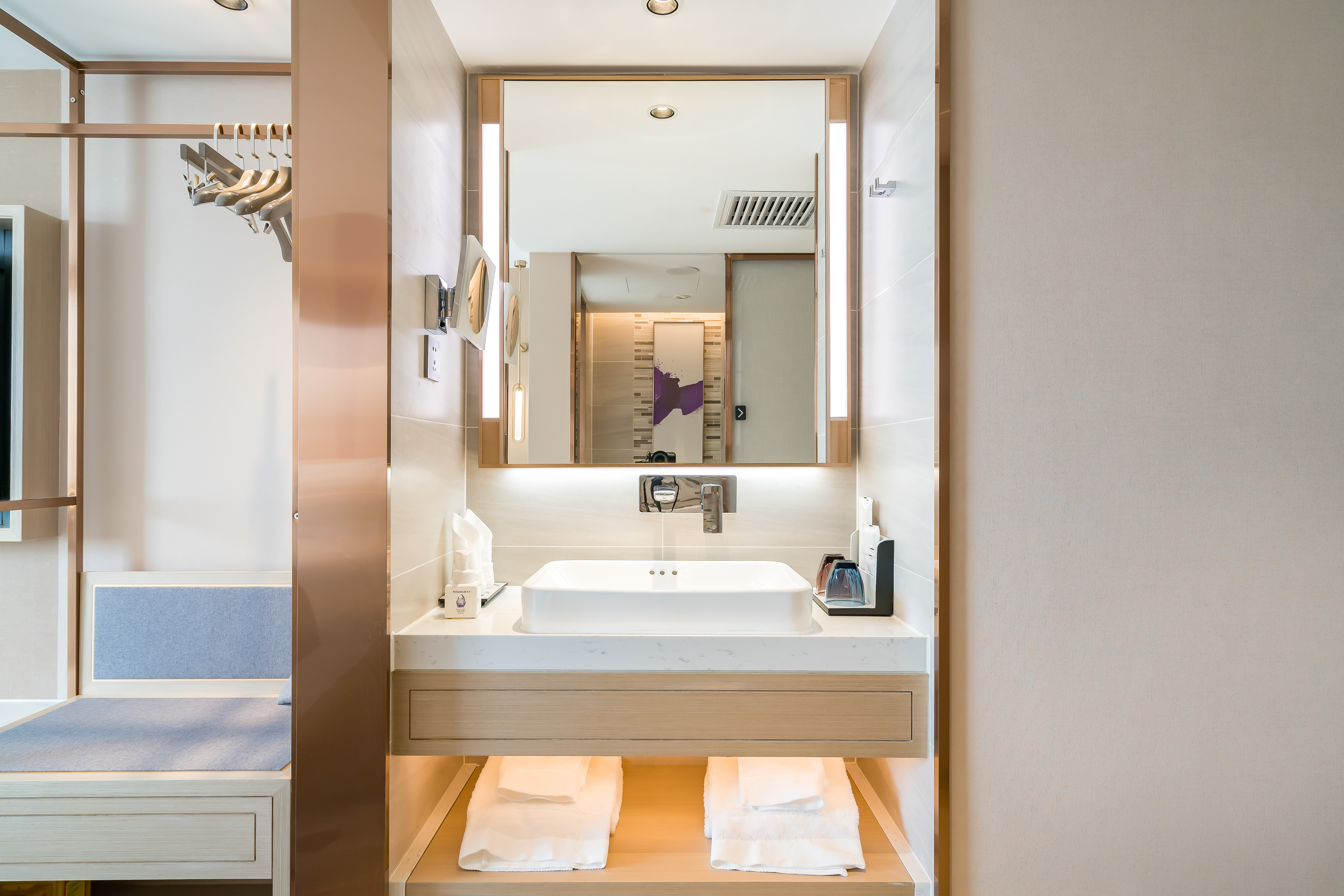 豪华大床房（均压床垫）