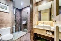 Wuduo Hotel (West Street of Baoding Zhi Lai Governor's Office)