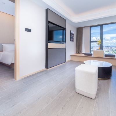 幾木套房（深睡體驗+祼棉床品+投屏電視） 中山小欖亞朵飯店優惠