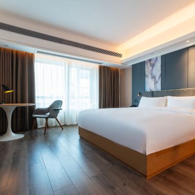 豪華大床房 星程酒店（佛山順德大良清暉園店）優惠