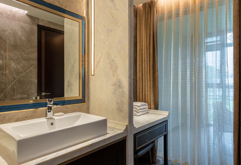 豪华娱乐地暖双床房