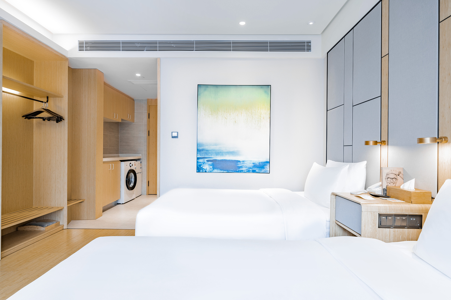 商务双床房（落地窗+小冰箱+mini茶海）