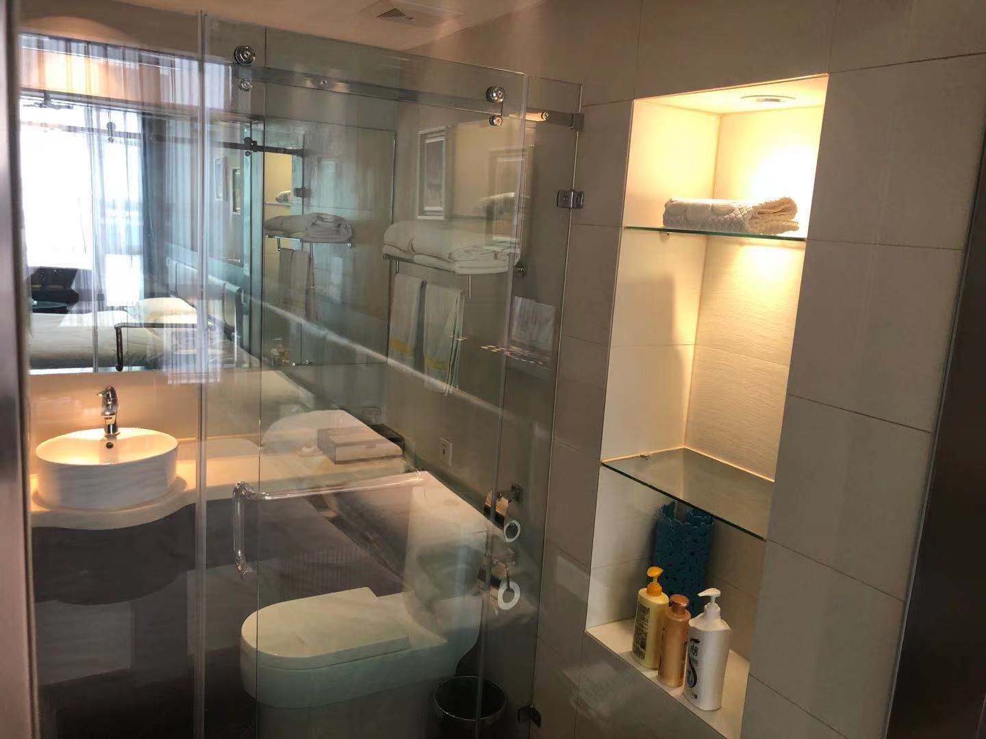 怡賓樓夢百合零壓大床間