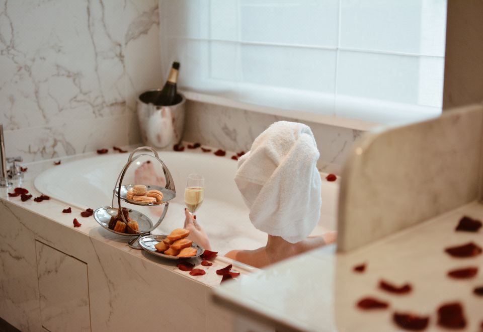 Hyatt Paris MadeleinePresidential Suite