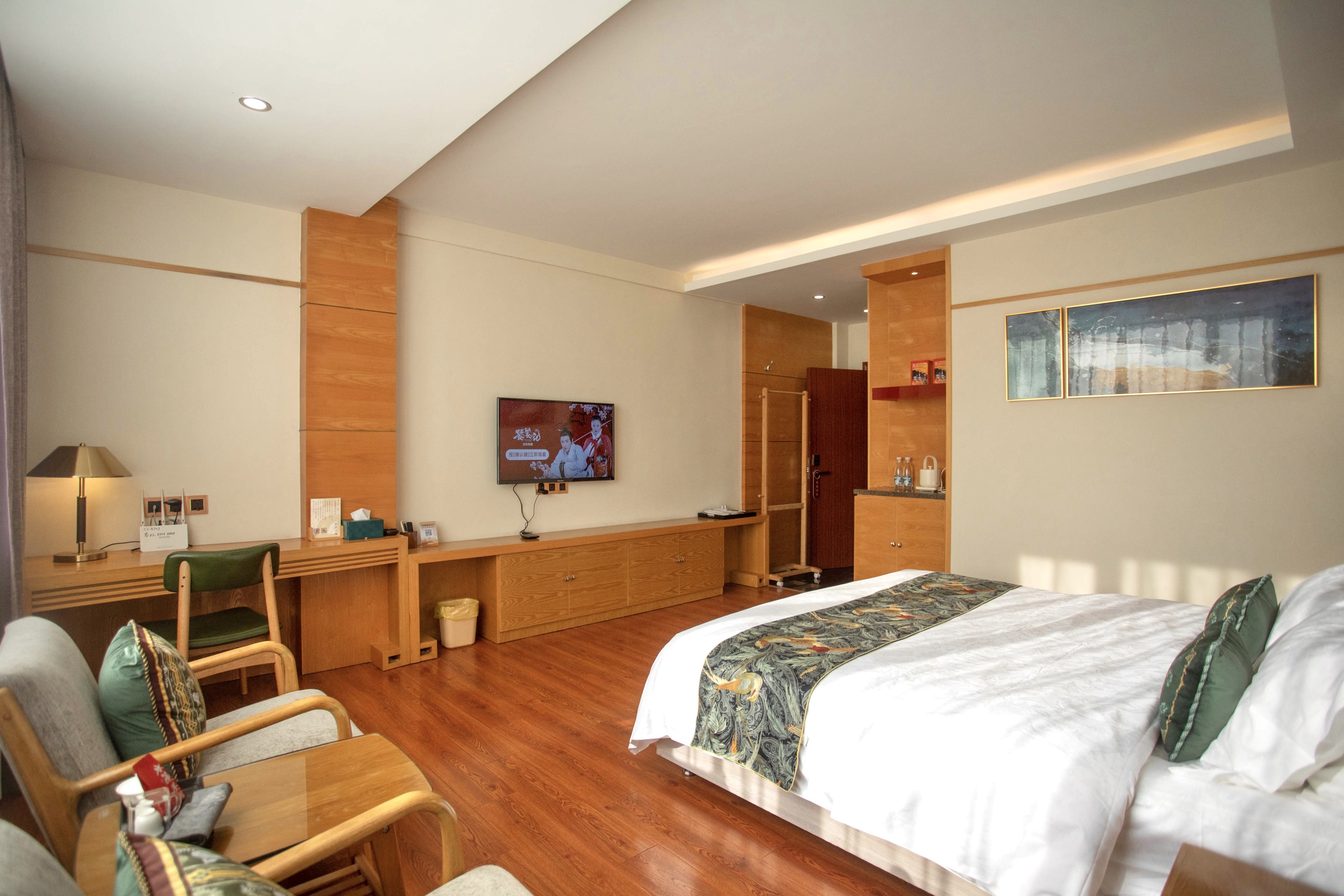 皓月千里大床房