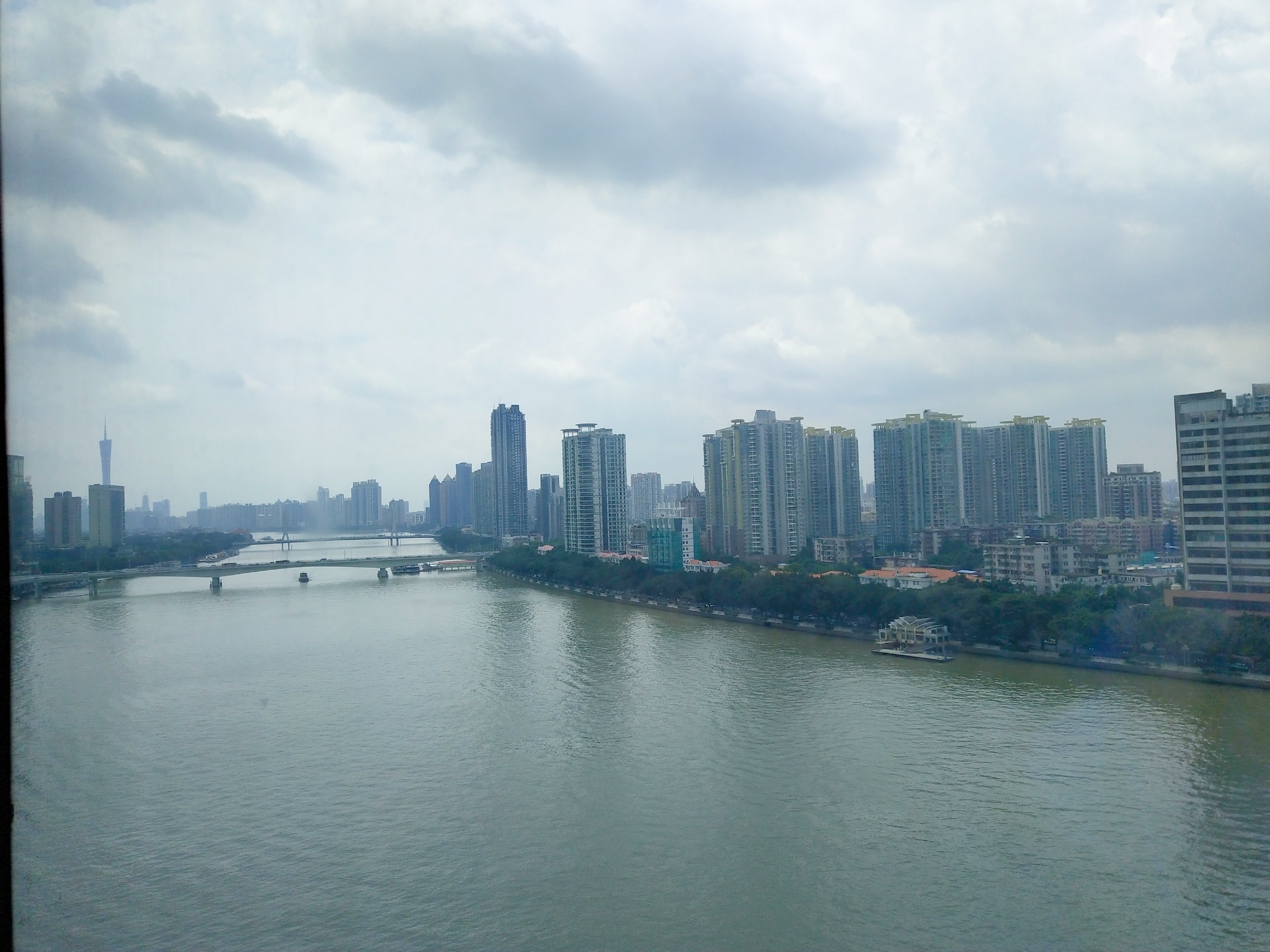 行政江景大床房